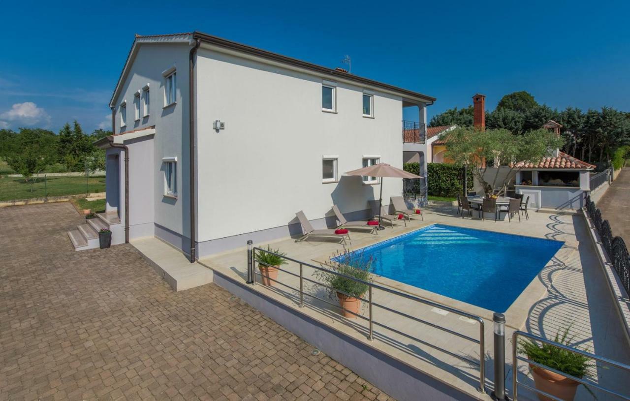 Silver Holiday House Vrvari Екстер'єр фото